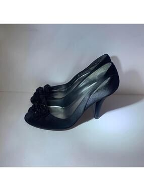 Stuart Weitzman Shoes Black Satin Heels Bows Women's‎ Size 6.5